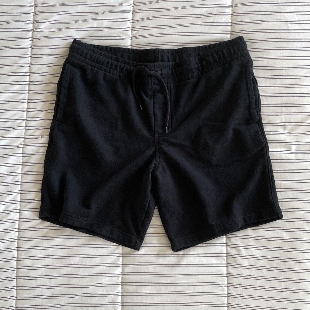 MEN'S SHORTS  SIZE L